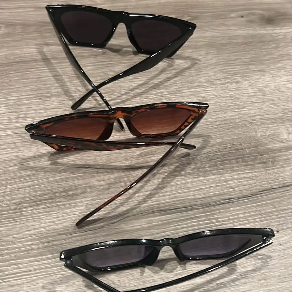 Sunglasses 🕶 3 bundle - Picture 4 of 4